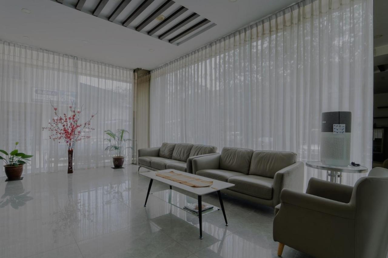 Osaka Hotel Batam ناغويا المظهر الخارجي الصورة